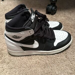 Boys Air Jordan 1